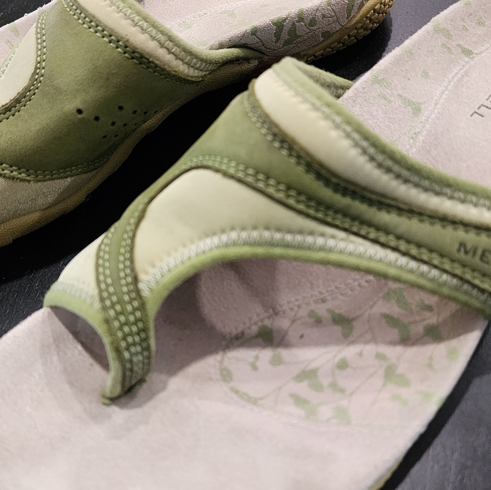 Merrell Sandles - Picture 6 of 6